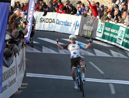 Equipo AG2R La Mondiale – primera victoria de la temporada 2017 al Tour du Haut Var-Matin