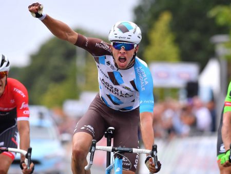 Campioni! Campioni!!! Oliver Naesen nuovo campione belga strada, Pierre Latour campione francese crono